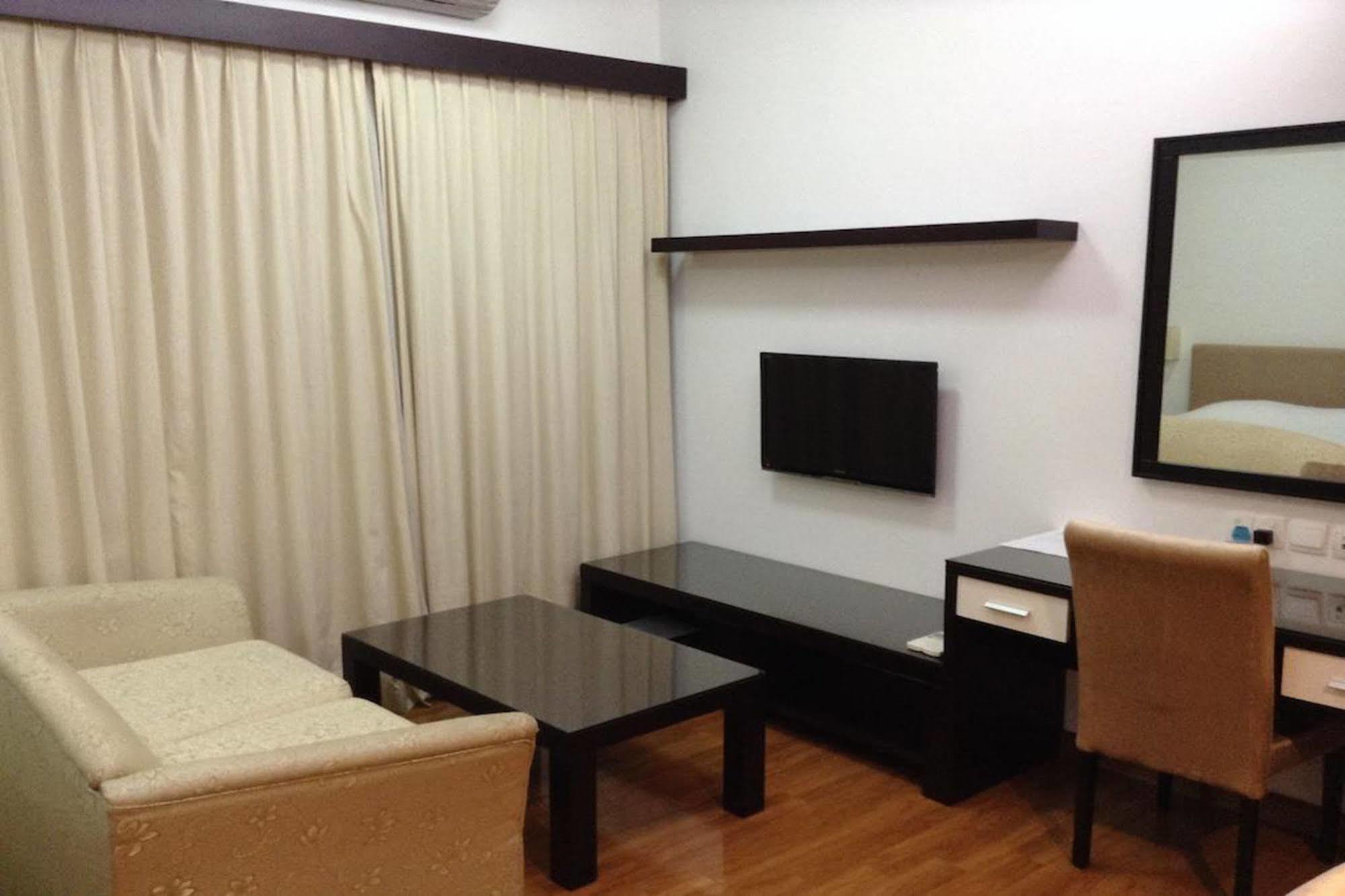 Pan Horizon Executive Residences Hanoi Exterior foto