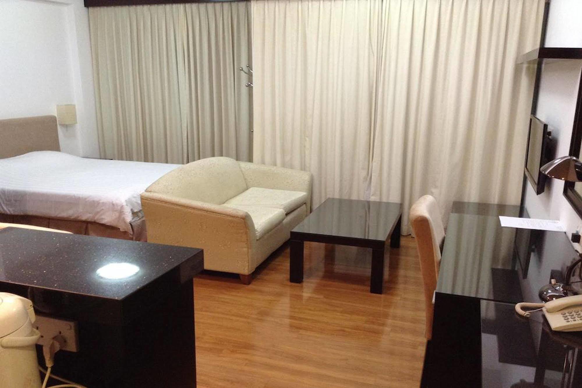 Pan Horizon Executive Residences Hanoi Exterior foto
